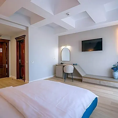 Ges Hotel 4*