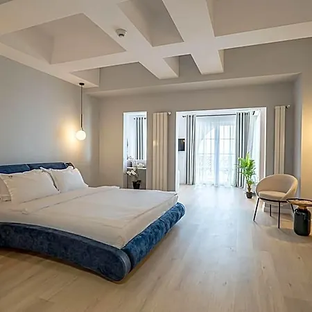 Hotel Ges 4*